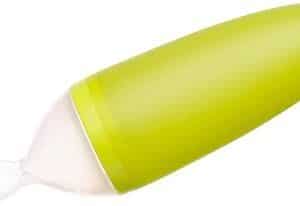 Cuillere distributrice d'aliment Squirt Tomy Produits