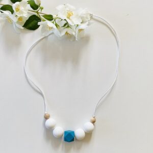 Collier d'eveil et de portage Sweet candy Lagoon Produits
