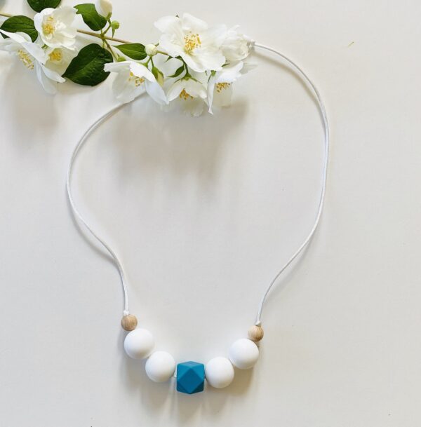 Collier d'eveil et de portage Sweet candy Lagoon Produits