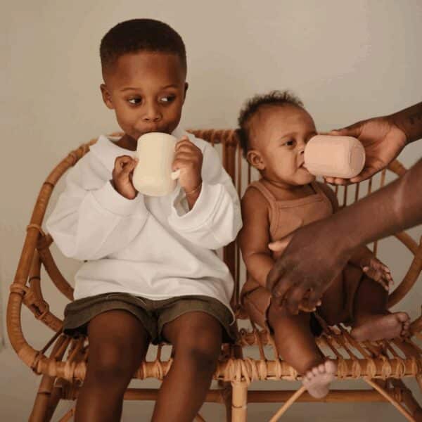 Gobelet d'apprentissage Mushie Produits