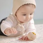 Hochet Jingla boule canelle Nina Miles Produits