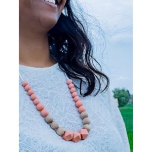 Collier d'allaitement Bo Aime Peach Baby Shell Produits