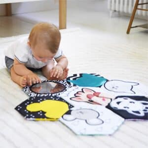 Livre tapis d'éveil Multicolore - Sophie la girafe – Image 6