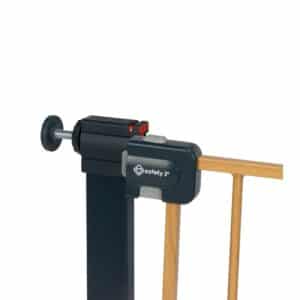 Barrière de sécurité enfant Easy Close effet bois - Safety First – Image 4