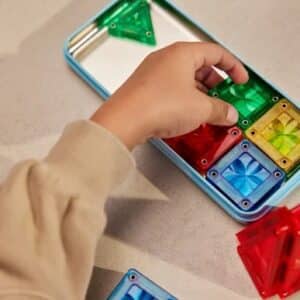 Mini Tuiles Magnétiques Intense 28 pièces Jeu de Construction STEAM - CleverClixx – Image 5